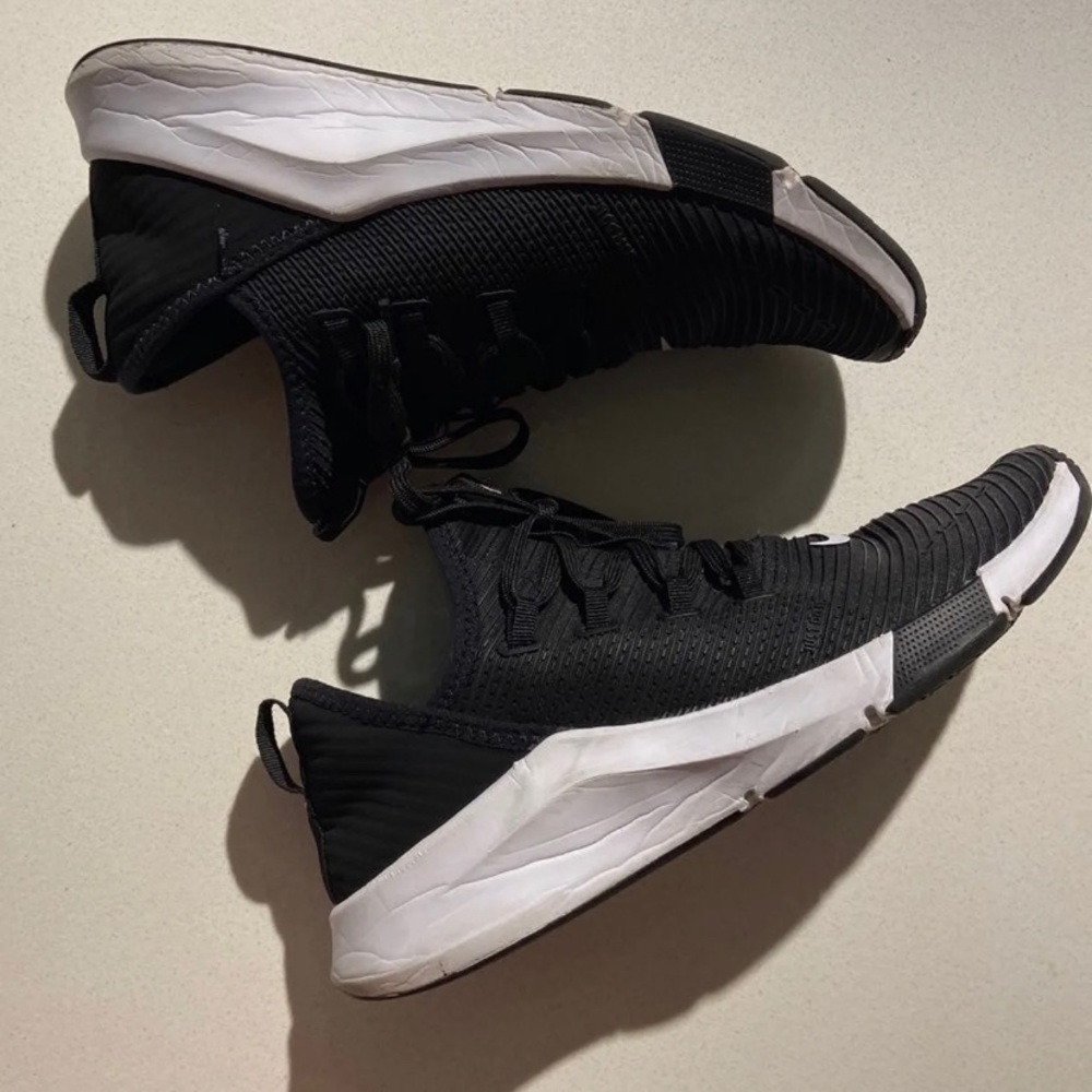 Nike zoom training shoes